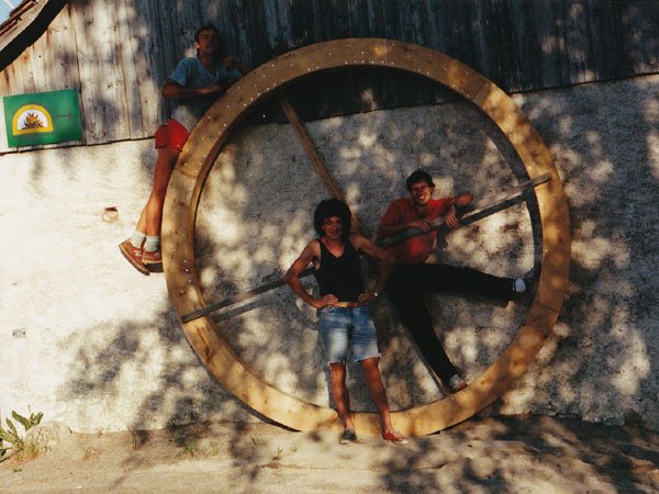 : das erste wasserrad in den 1990er
